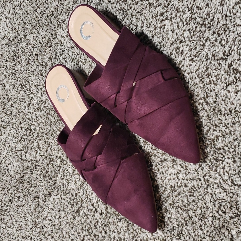 Journey plum strappy mules sz 9